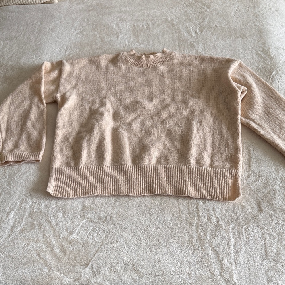 Women’s Cozy Knit Sweater Set in Light Beige - Picture 2 of 13
